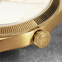 Crush Gold Steel