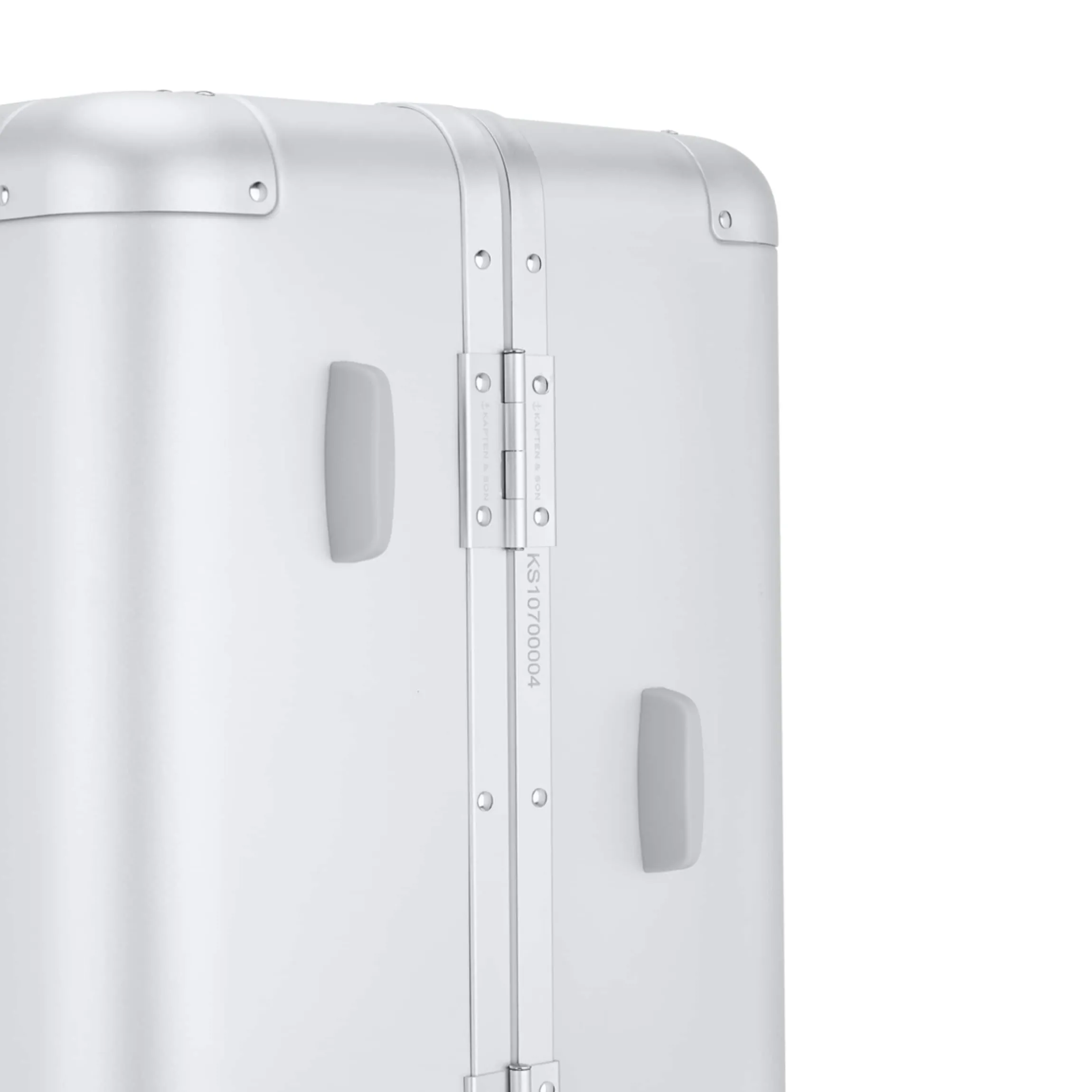 Heathrow Aluminium Check In Silver