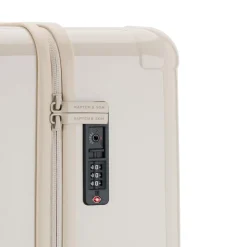 Heathrow Essential Check In Sandstone