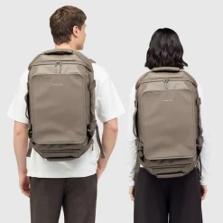 Lisbon Duffle Backpack Medium Walnut
