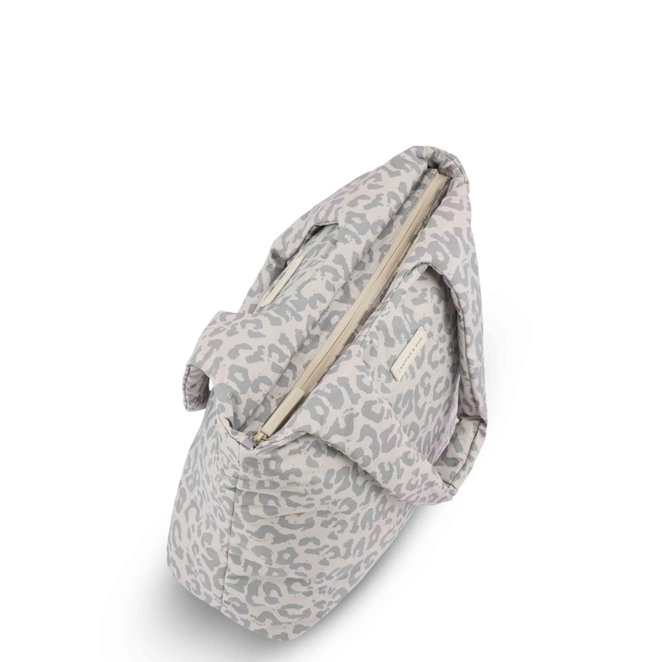 Skara Cloud Shopper Leo Sandstone