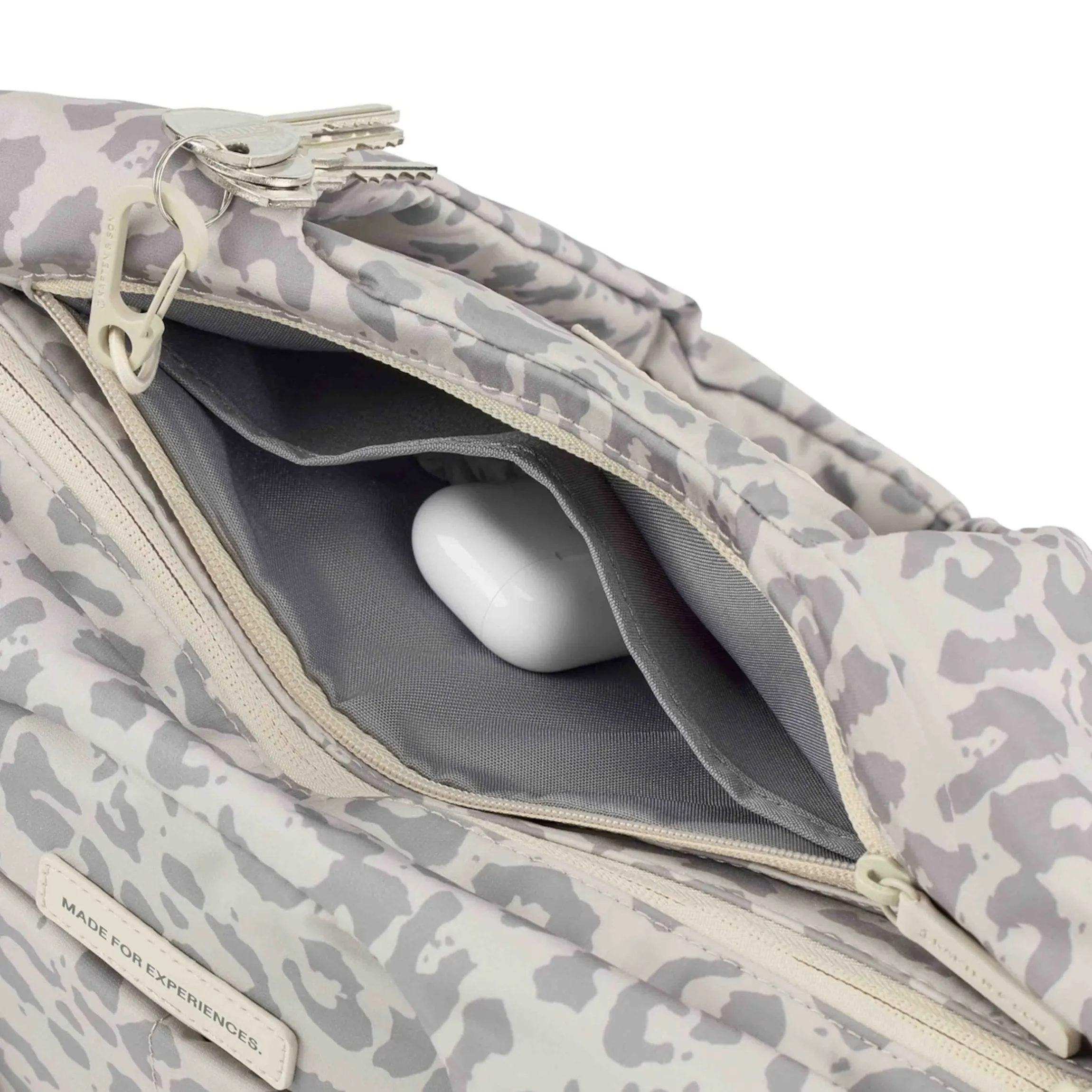 Skara Cloud Shopper Leo Sandstone